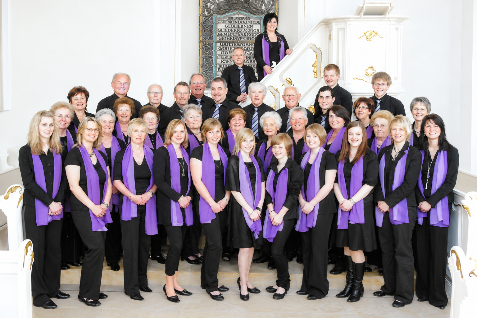 Chorgemeinschaft des MGV Rehborn in der Kirche